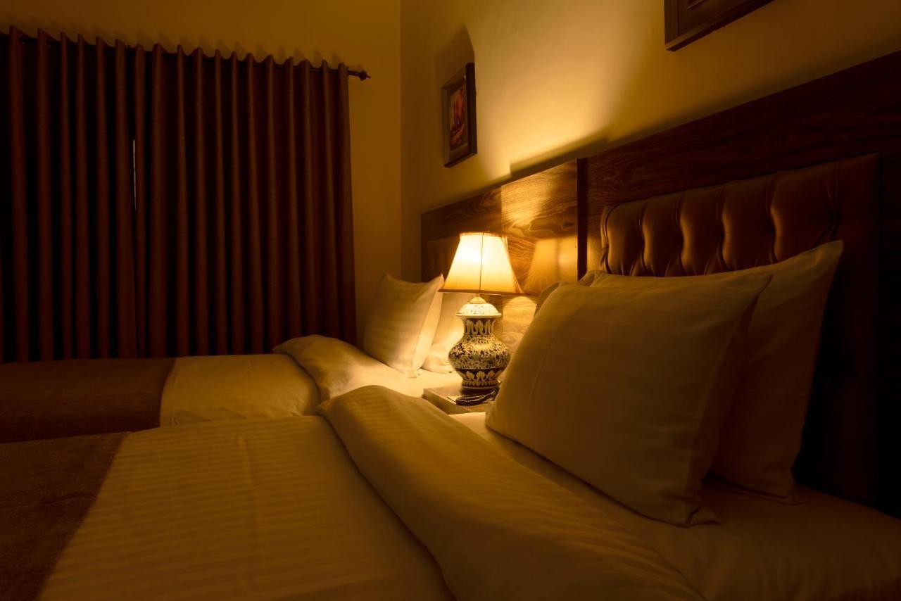 Hotel One Lalazar มุลตาน ภายนอก รูปภาพ